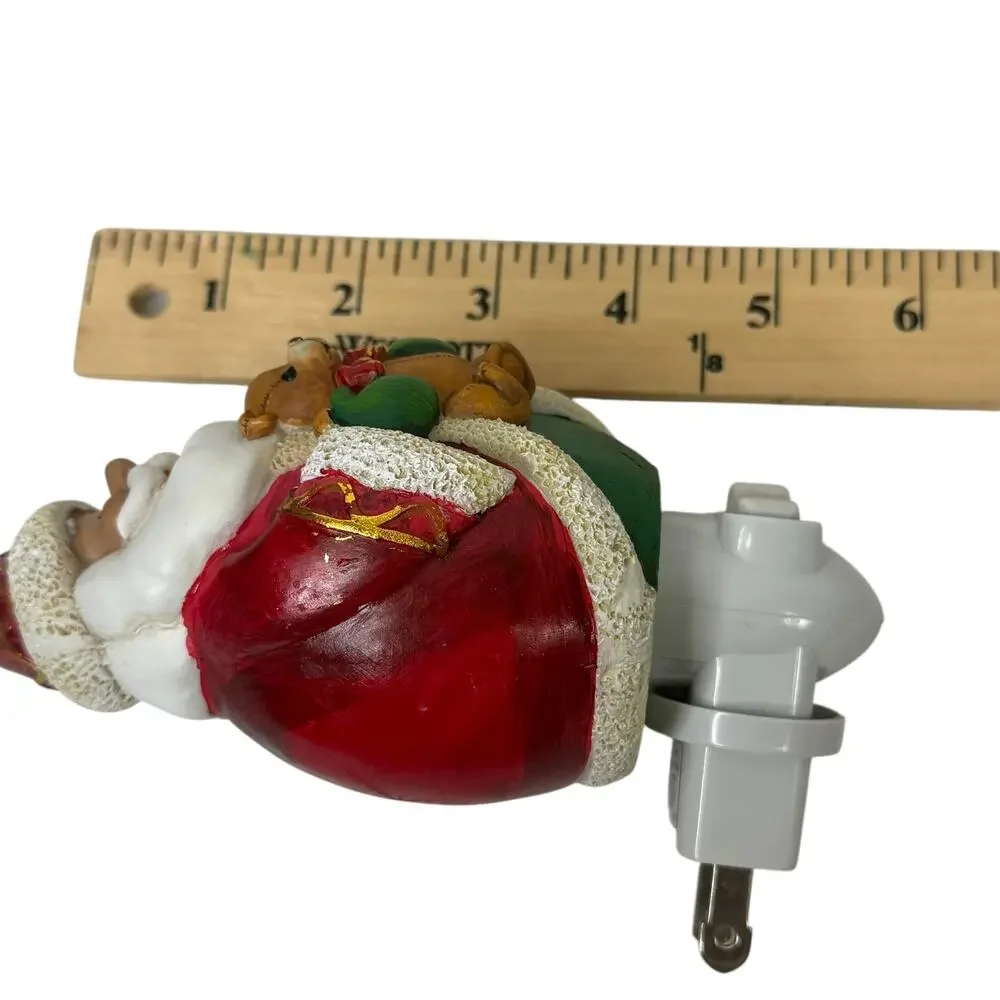Unbranded vintage santa